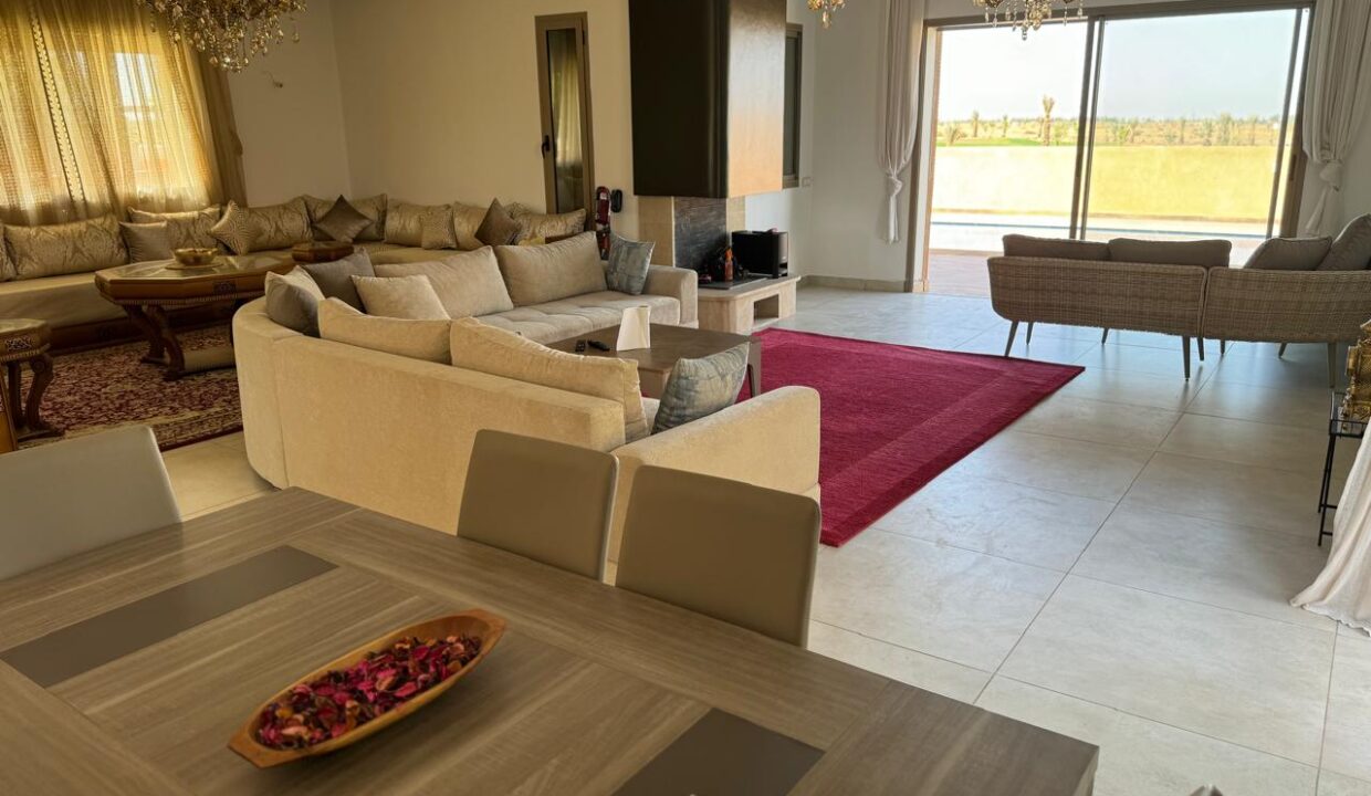 Superbe villa à vendre - Résidence Akenza, km 9 Orika