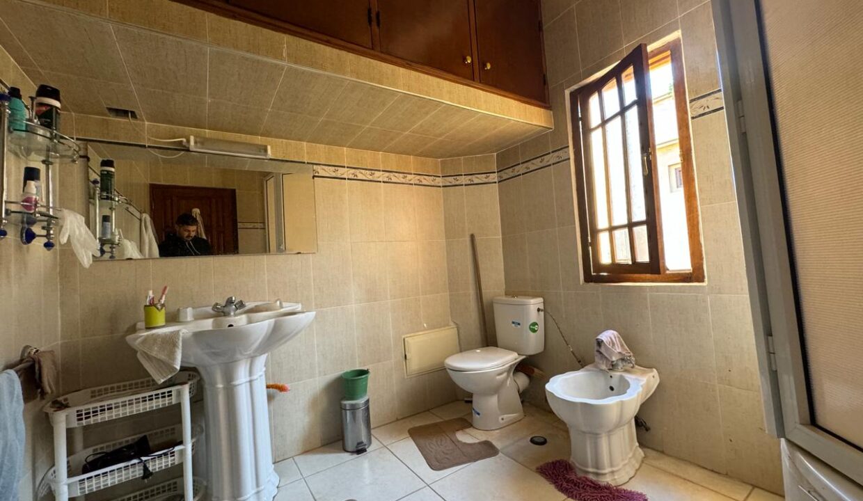 IMG-20241101-WA0072