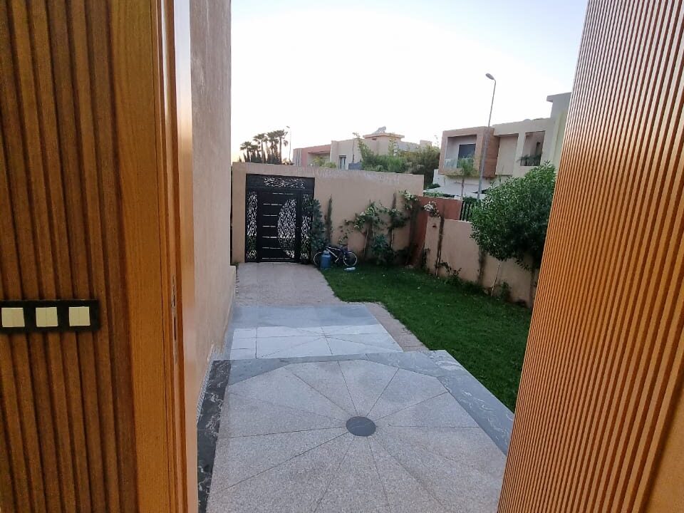 WhatsApp Image 2025-08-19 at 13.43.43