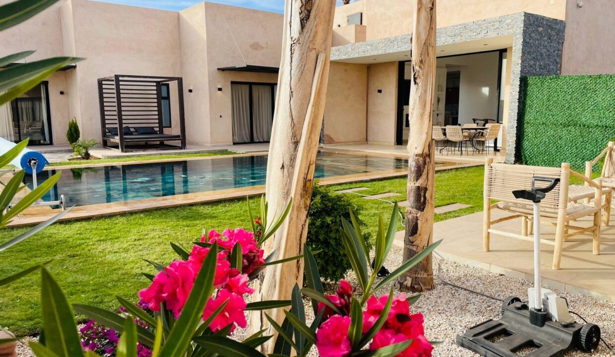 WhatsApp Image 2025-11-07 at 21.43.27 (5)