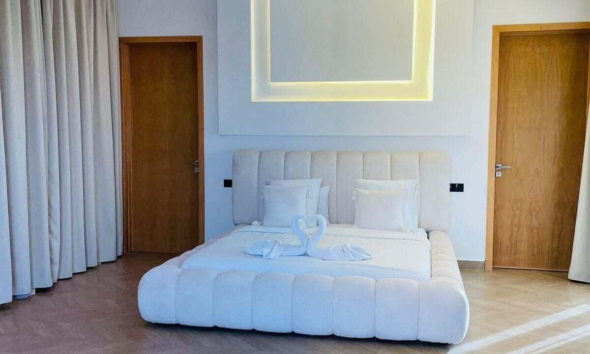 WhatsApp Image 2025-11-07 at 21.43.28