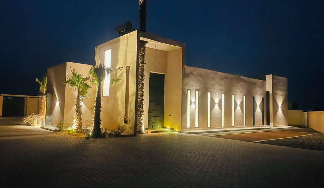 WhatsApp Image 2025-11-07 at 21.43.28 (2)